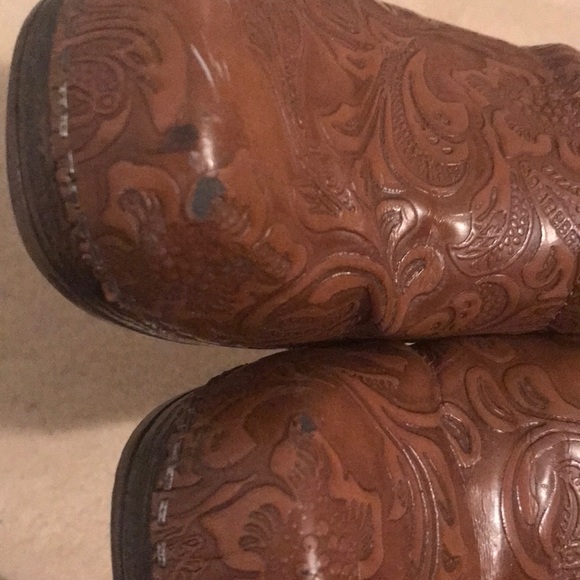 Clogs - Picture 3 of 5